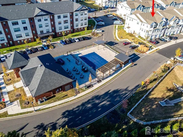 205 Park Ln, Dunellen, NJ 08812