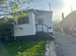 60 Phillip Ave, Toronto, ON M1N 3R2