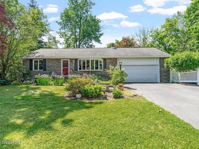1100 Niskayuna Road, Niskayuna, NY, 12309