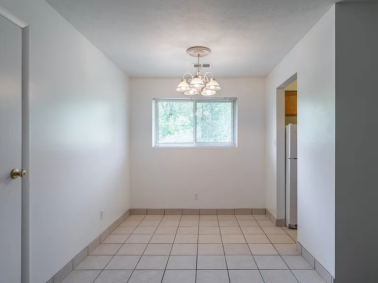 Ryan Place Apartments — Photo 7