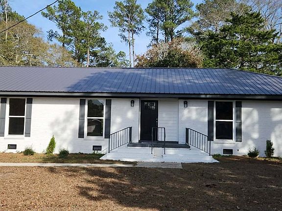 2nd image of 1804 Azure Dr