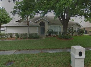 2302 Timbergrove Dr, Valrico, FL 33596