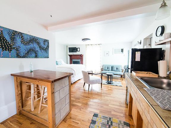 5th image of 1418 Kerlerec St #3