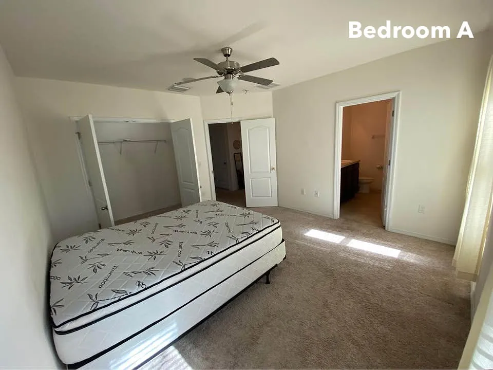 1 bed, 1924 sqft, $995 — Photo 4
