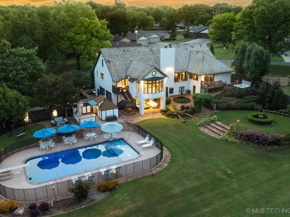 1480 Apple Aly, Bartlesville, OK 74003