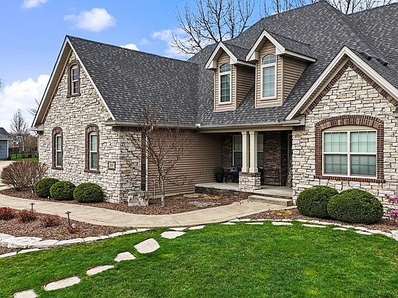 3rd image of 1505 Cottonwood Ct