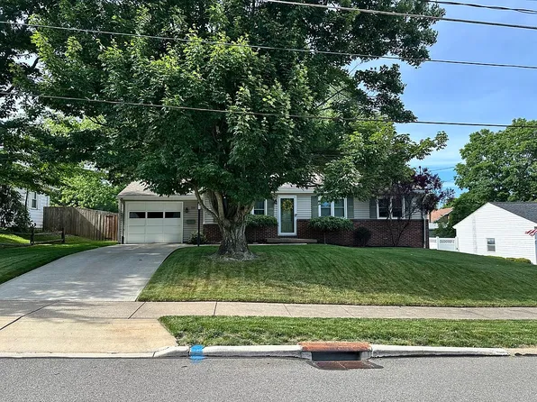 210 W 12th St, Salem, OH 44460