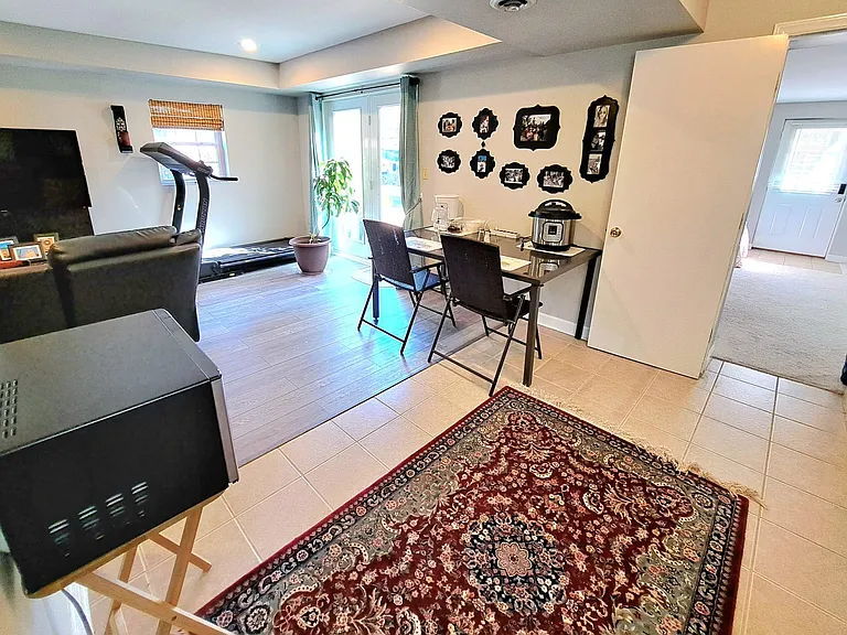 6401 Teague Ln — Photo 14