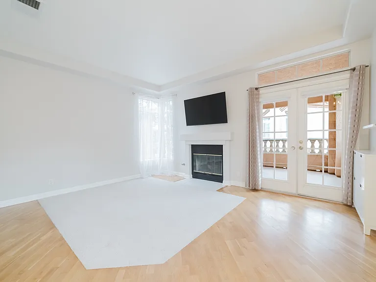 3547 Cameo Dr #31 — Photo 8
