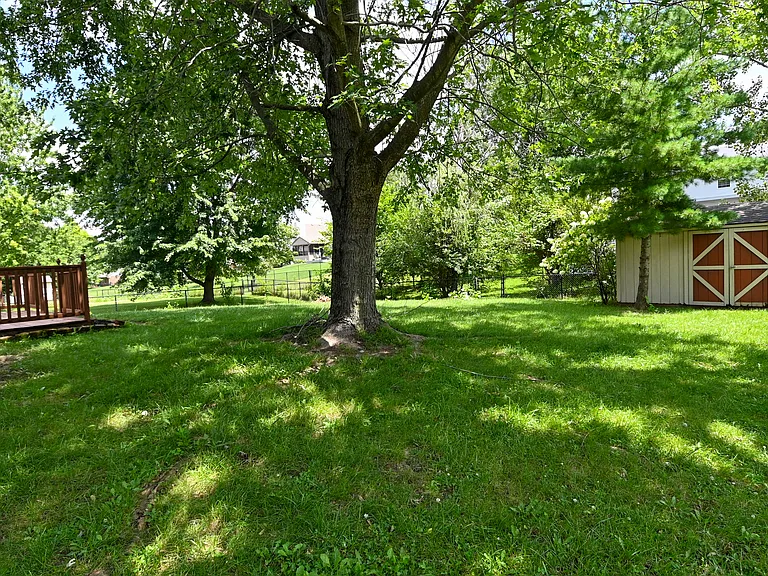 7837 Almond Dr — Photo 47