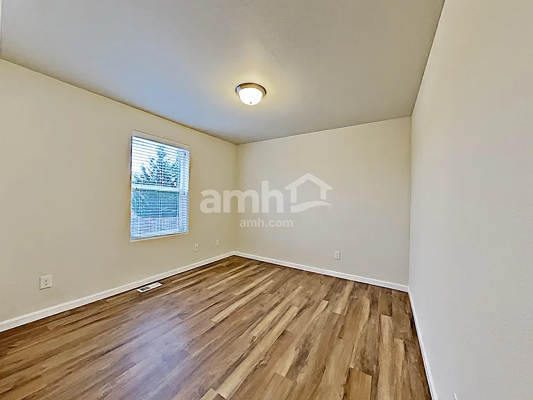 13713 67th Ave E — Photo 20