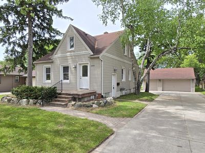 24795 Eureka Ave, Warren, MI, 48091