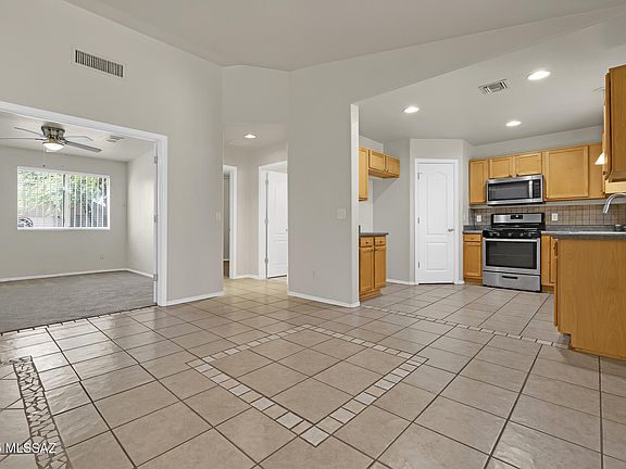 3rd image of 2893 S Quinn Dr