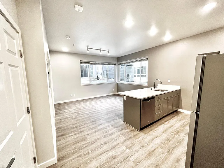 McCormick Heights — Photo 31