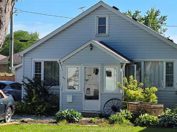 49 Maple Row, Essex, ON N8M 2T8