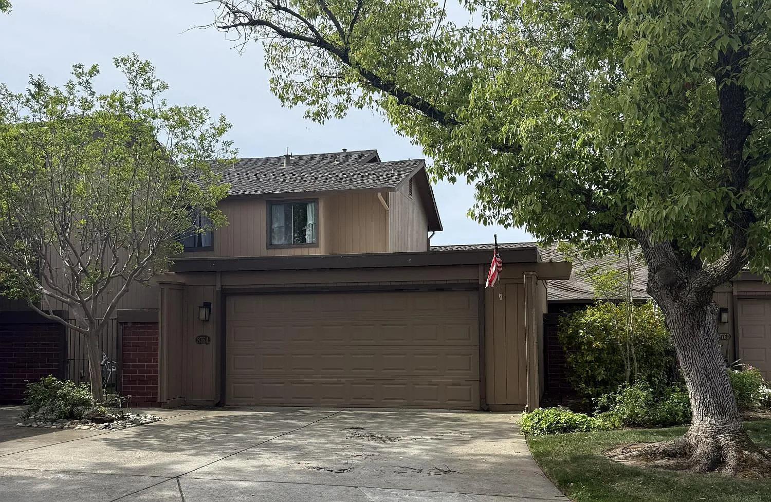 8764 Bluff Ln photo 1