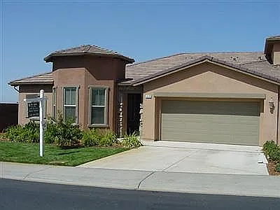 1078 Gamay Dr photo 1