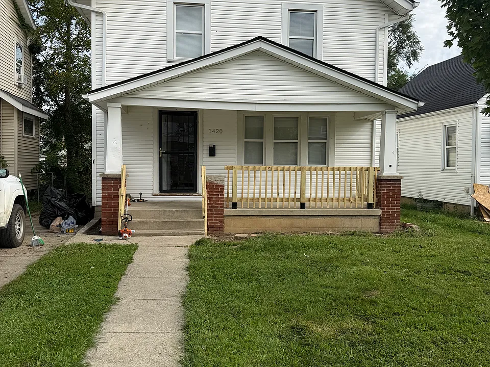 1420 E Blake Ave #1420