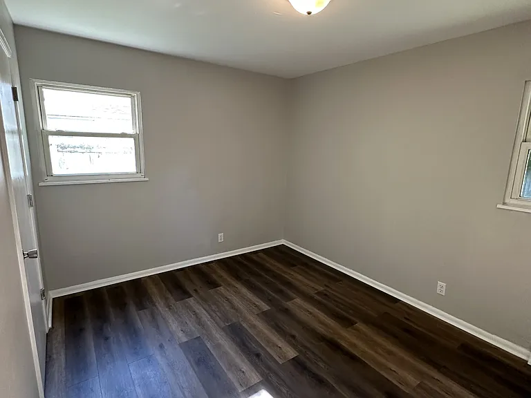 2303 Bramble Way — Photo 7