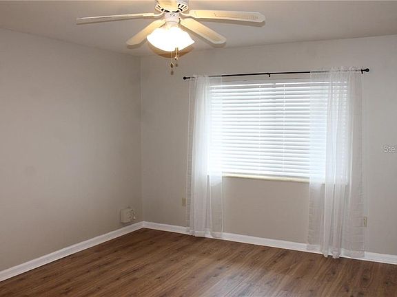 5th image of 1312 Burbank Ct