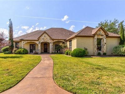 900 Spanish Bay Dr, Burleson, TX, 76028