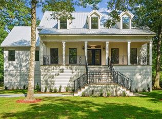 925 Old Landing Rd, Covington, LA 70433