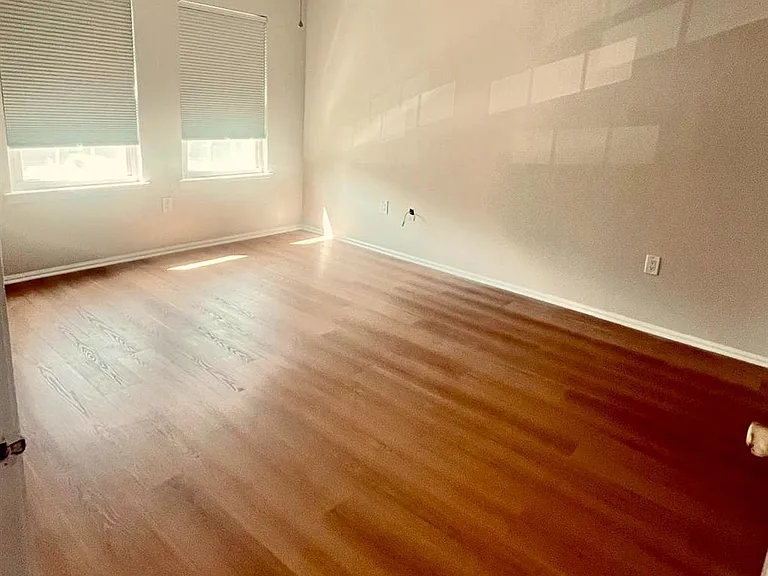 15 Goodwin Dr — Photo 16