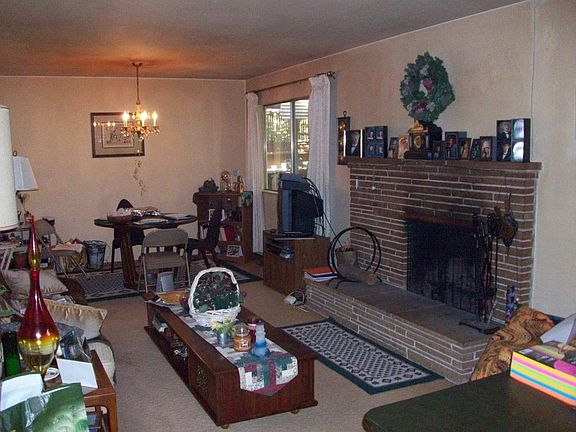 Living room/Dining room