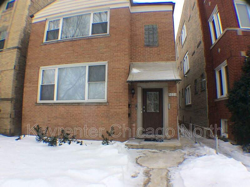 1st image of 5333 W Sunnyside Ave #2