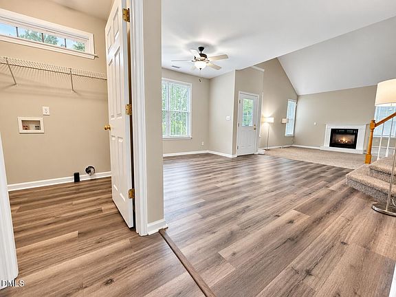 3rd image of 11001 Louson Pl