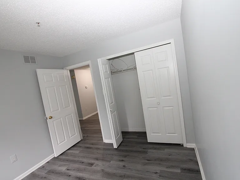 Bedroom in the 1st/ground floor