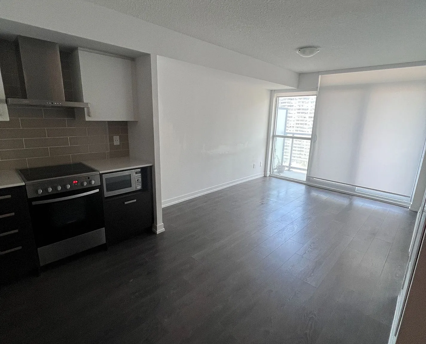 2 bed, $2,300 — Photo 2