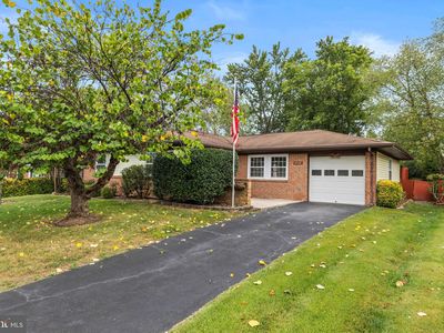 210 W Beech Rd, Sterling, VA, 20164