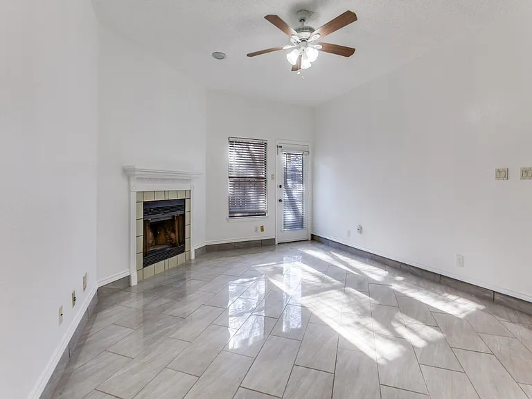7340 Skillman St #605 — Photo 15