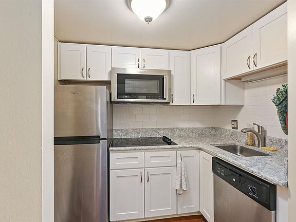 5th image of 555 E William St APT 11H