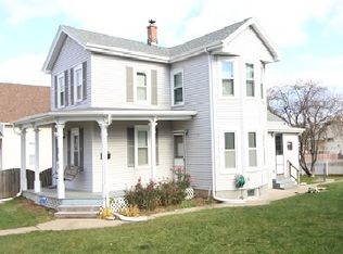 710 Nicholson St, Joliet, IL 60435