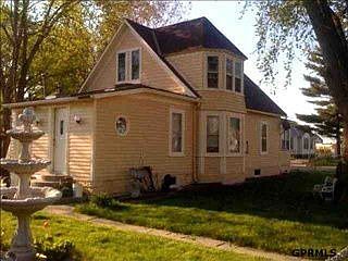 1st image of 304 E Gardiner St