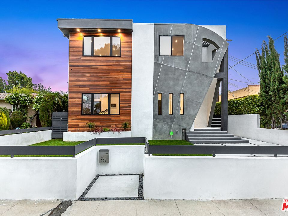 1st image of 10654 Blythe Ave