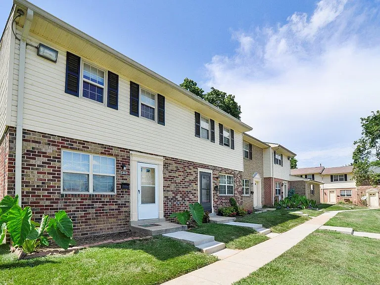 The Village of Chartleytowne Apartments and Townhomes — Photo 25
