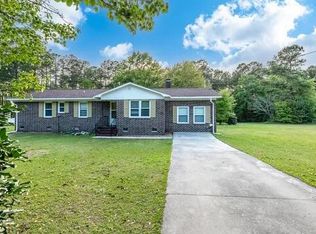 324 W End Dr, Moncks Corner, SC 29461