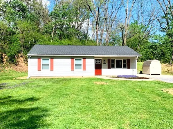 7413 Spout Hill Rd, Sykesville, MD 21784