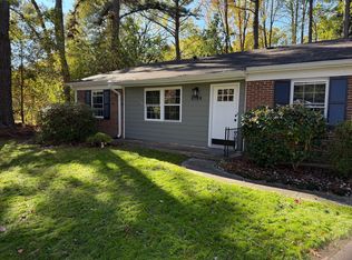 2725 Plainsfield Cir, Raleigh, NC 27610