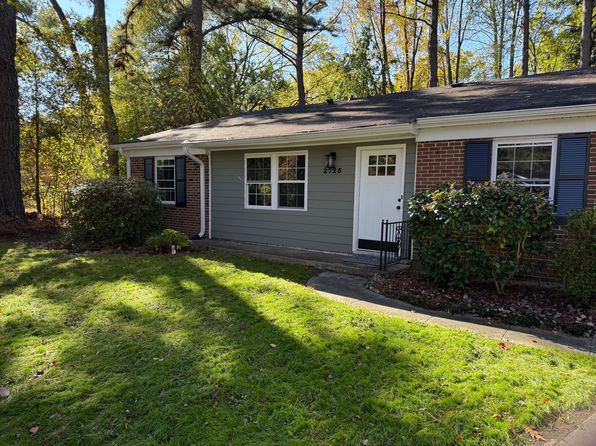 2725 Plainsfield Cir