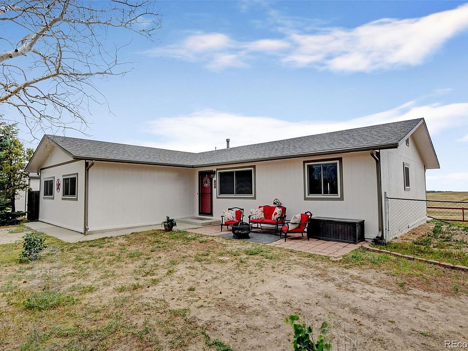 1st image of 1467 Oxford Way