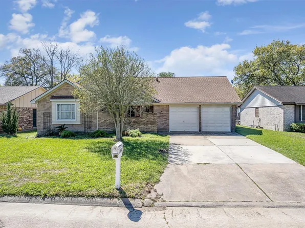 1603 E Baker Rd, Baytown, TX 77521