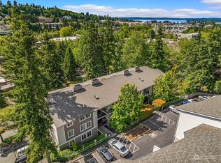 3200 80th Ave SE APT 5, Mercer Island, WA 98040