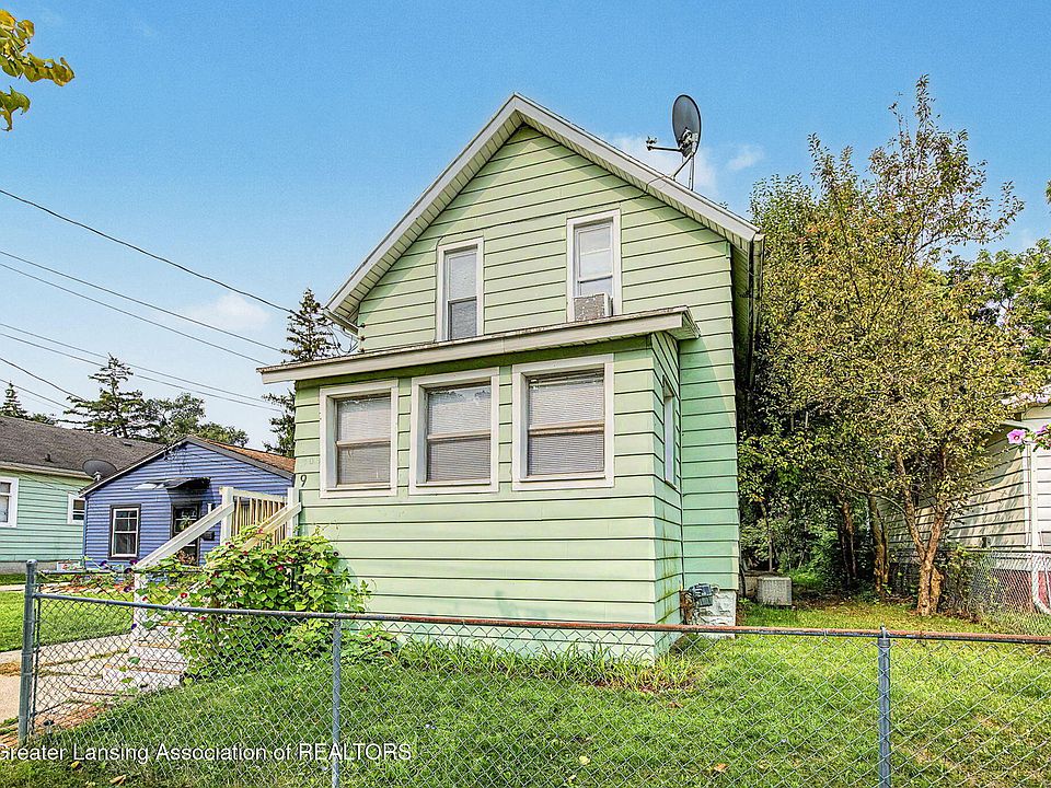 1st image of 909 Clayton St