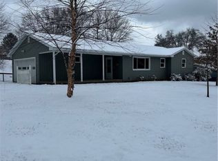 2810 S Lawndale Pl, Zanesville, OH 43701