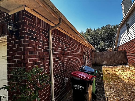 3rd image of 21403 Pebble Pine Trl