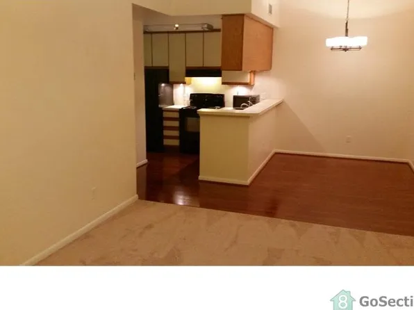 3955 Palomino Dr APT 301, Newport News, VA 23602